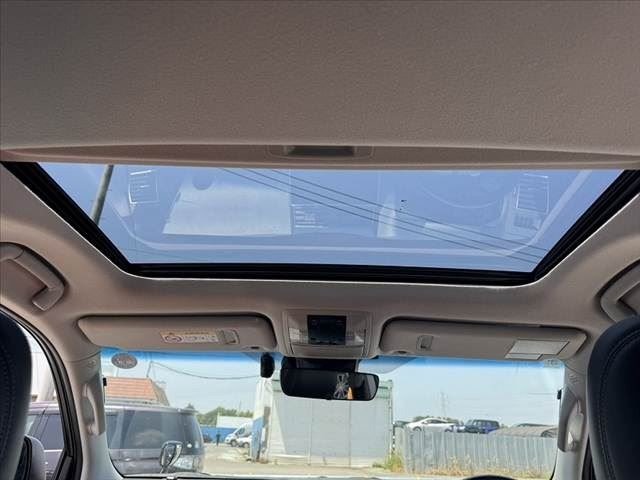 TOYOTA LAND CRUISER TXL view 16