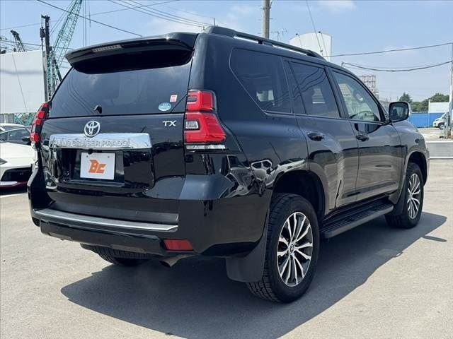 TOYOTA LAND CRUISER TXL view 7