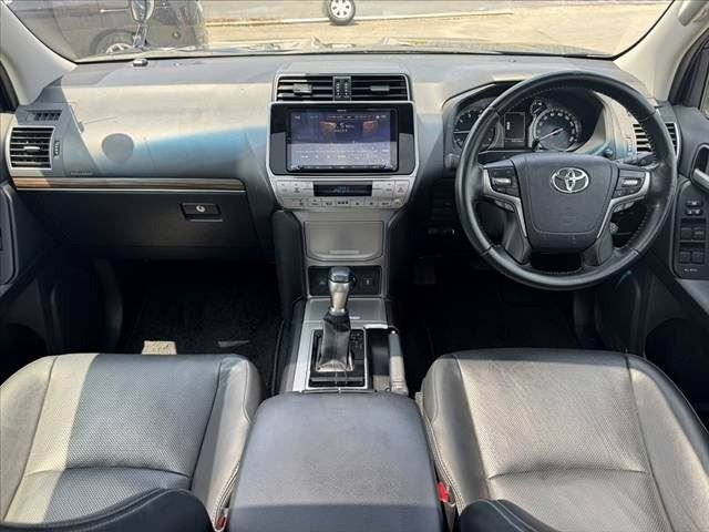 TOYOTA LAND CRUISER TXL view 14