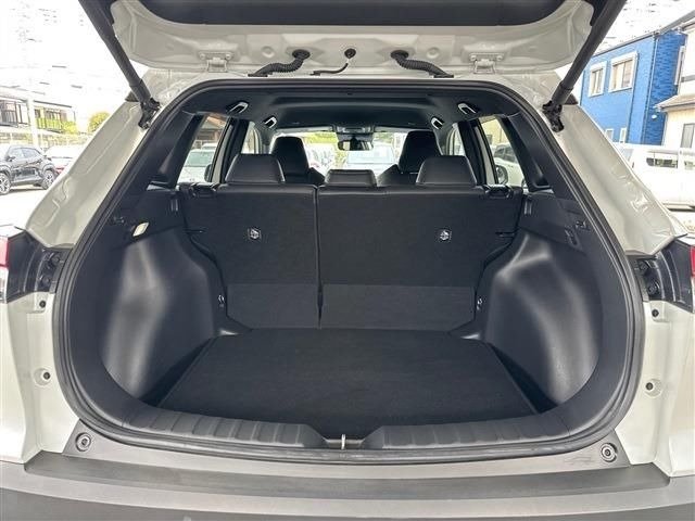 TOYOTA COROLLA CROSS HYBRID Z view 17
