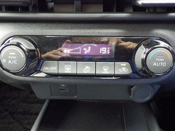 NISSAN NOTE X E POWER view 12