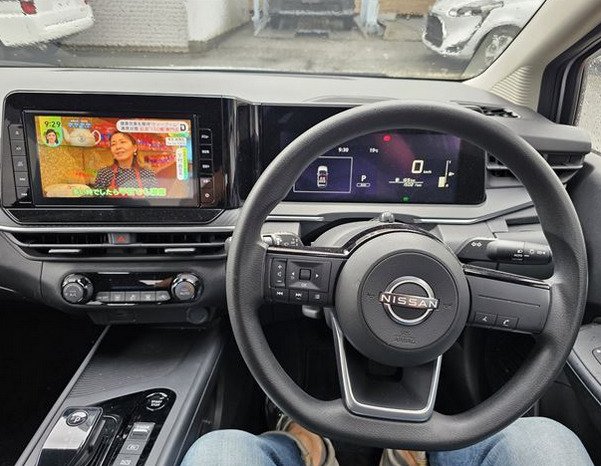 NISSAN NOTE X E POWER view 5