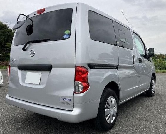 NISSAN NV200 VANETTE VAN VX view 2
